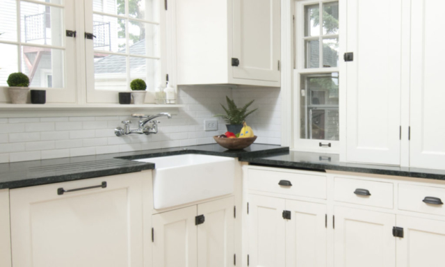 white custom traditional kitchen